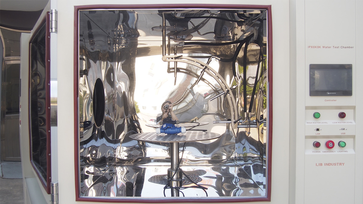 IPX6K9K_Test_Machine6.jpg IPX6K9K_Test_Machine6.jpg