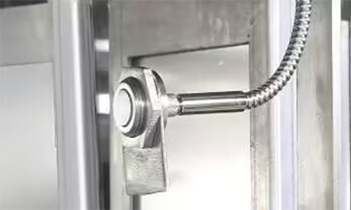 xenon_arc_chamber12.jpg xenon_arc_chamber12.jpg