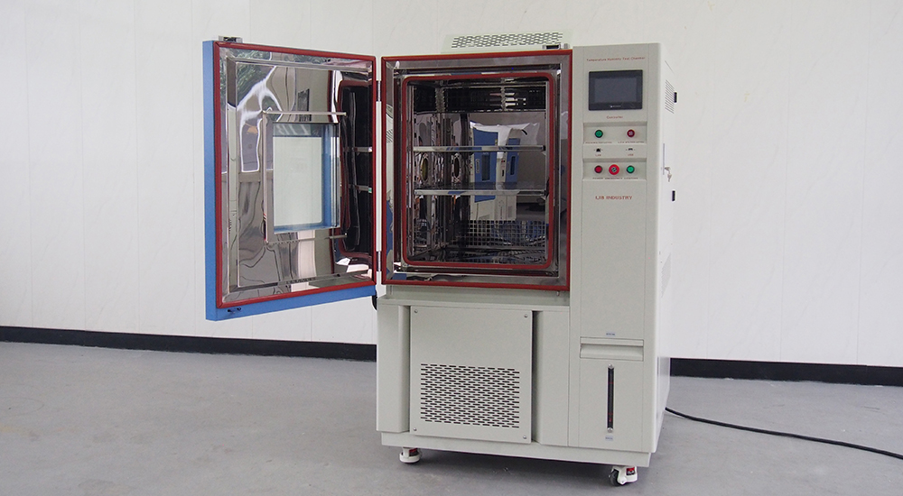 Environment_controlled_chamber13.jpg Environment_controlled_chamber13.jpg