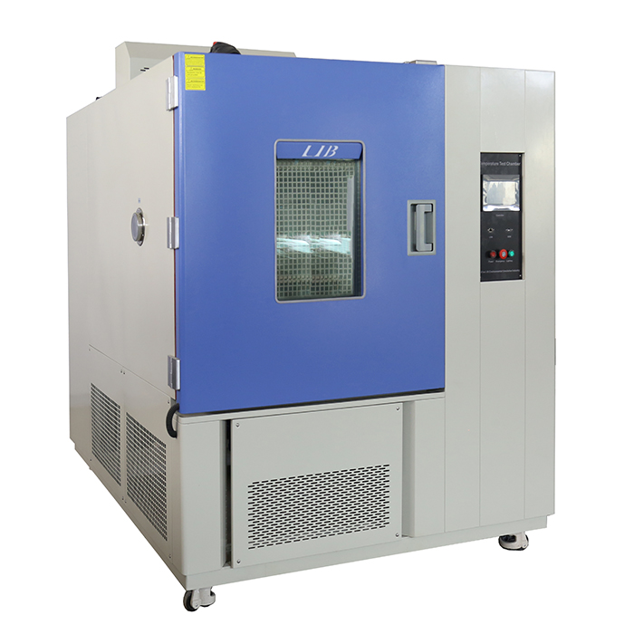 battery_test_chamber3.jpg battery_test_chamber3.jpg