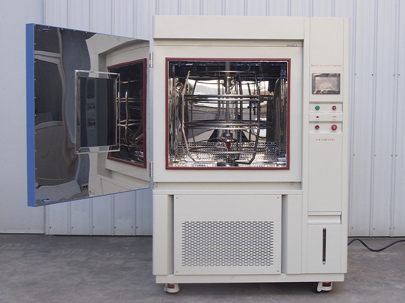 xenon_arc_chamber3.jpg xenon_arc_chamber3.jpg