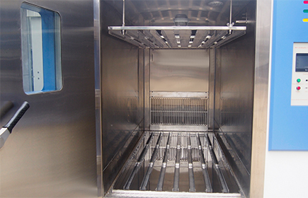 pv_degradation_testing_chamber3.jpg pv_degradation_testing_chamber3.jpg