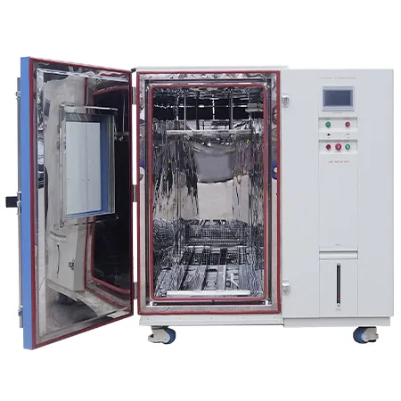 Test di invecchiamento avanzato per pannelli solari ad alte prestazioni